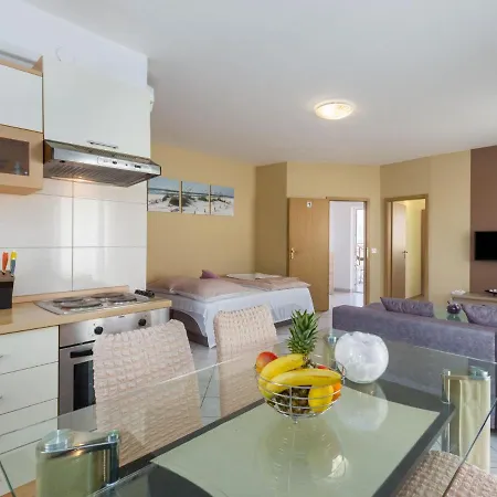 Ruzica-1 Apartment Umag
