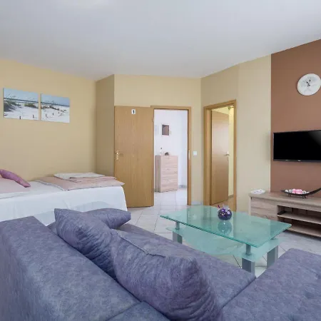 Ruzica-1 Apartment